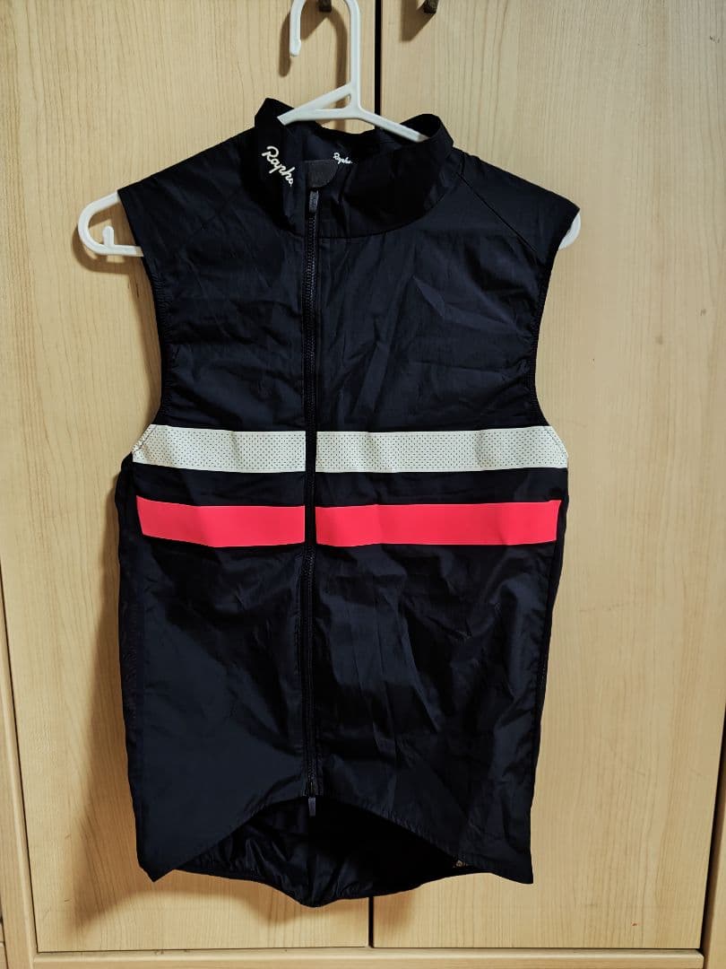 Rapha（ラファ） ジレ　 Sサイズ ブラック/レッド