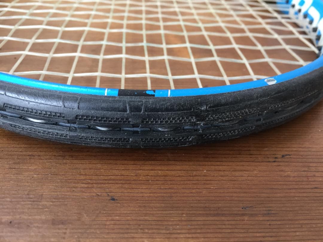名器・良品　BABOLAT　PURE DRIVE　G2　2018年モデル