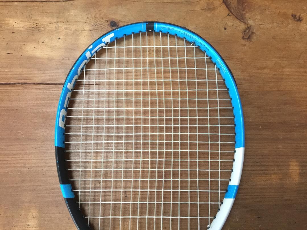 名器・良品　BABOLAT　PURE DRIVE　G2　2018年モデル