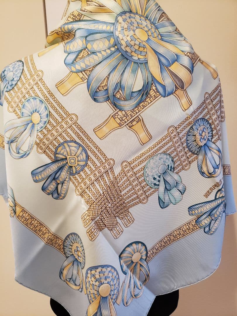 【美品】HERMES LES RUBANS DO CHEVAL 馬のリボン水色