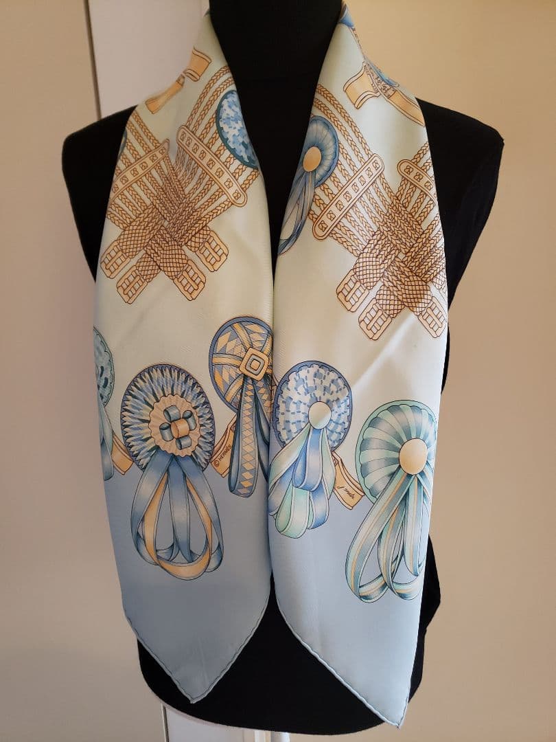 【美品】HERMES LES RUBANS DO CHEVAL 馬のリボン水色