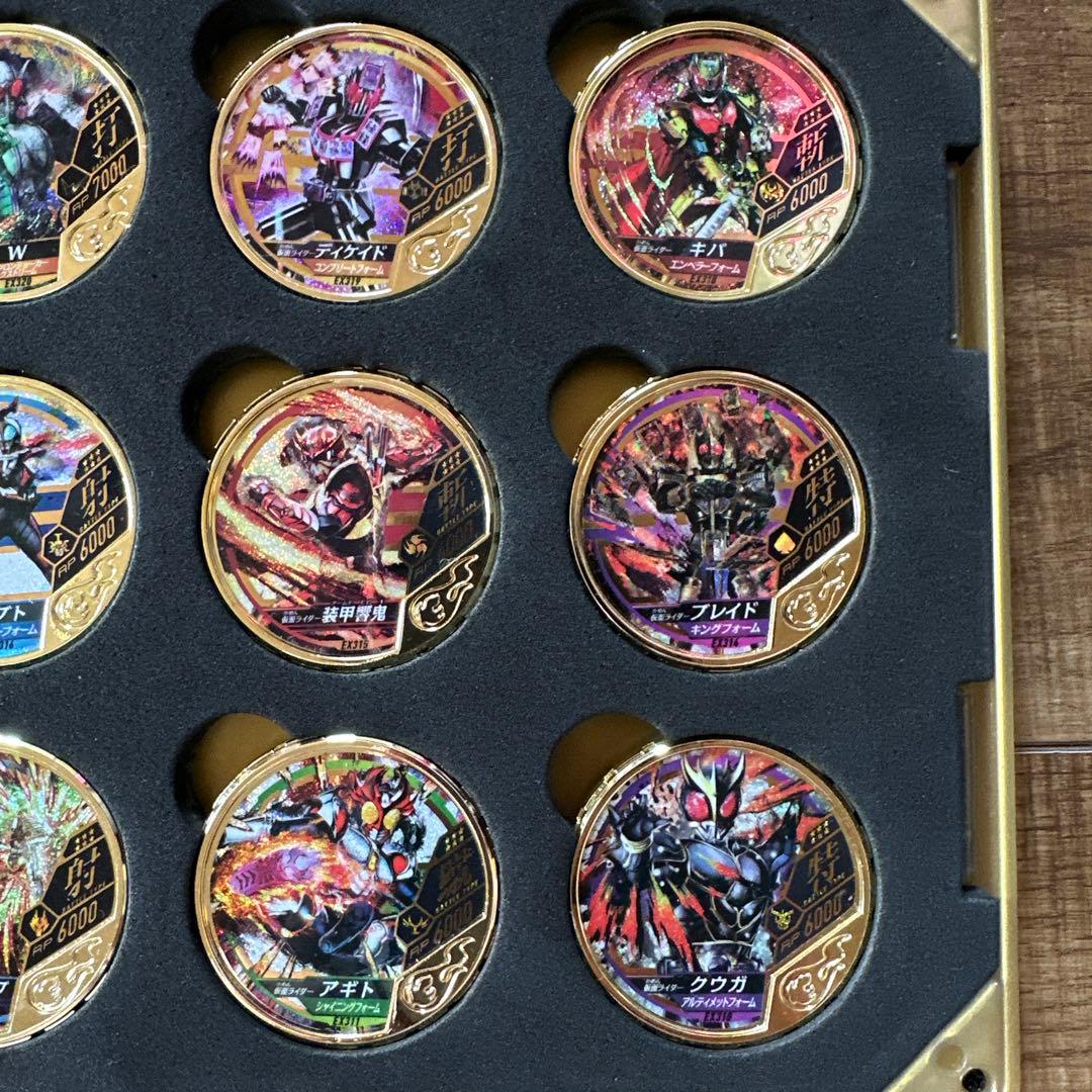 ブットバソウルGOLDメダルセット　メダルホルダー