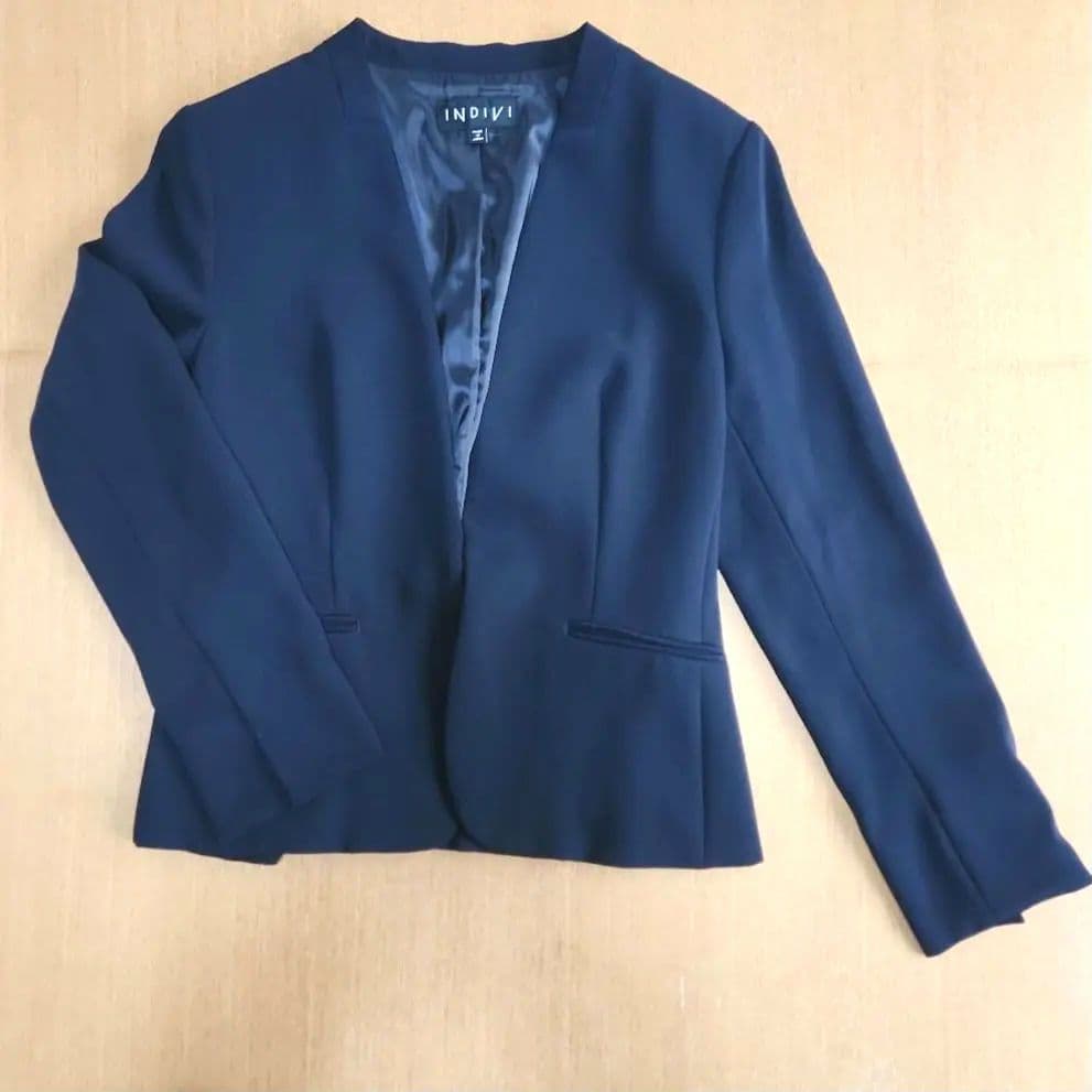 INDIVI インディヴィパンツスーツ ネイビー ノーカラー 38サイズ