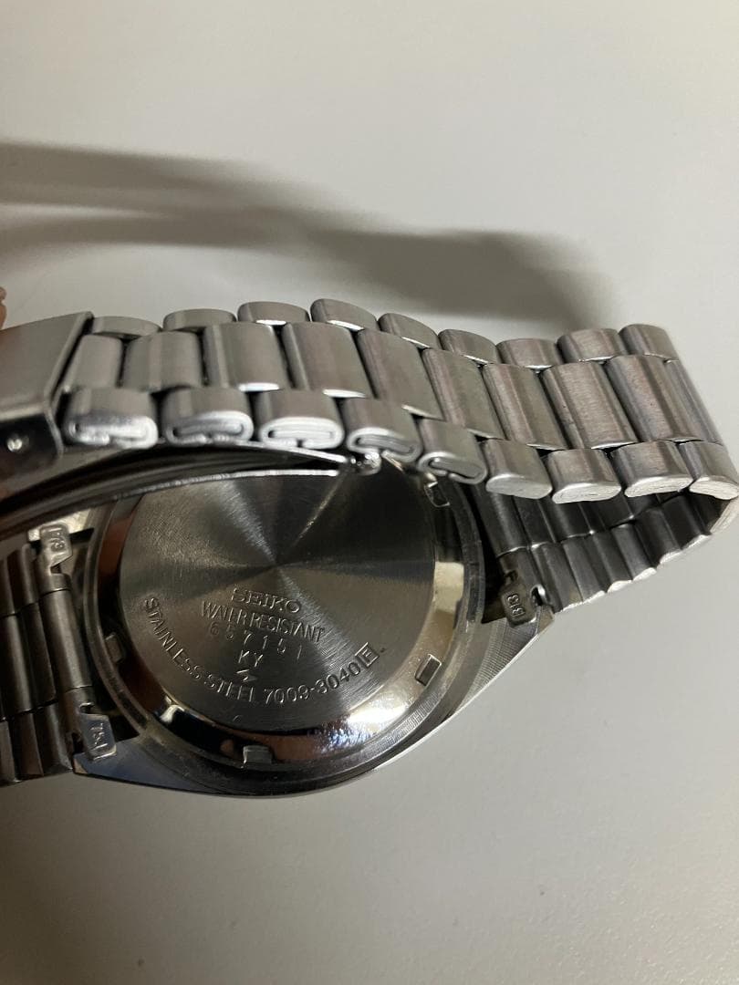 SEIKO 5 セイコー 自動巻き シルバー 時計　7009-3040