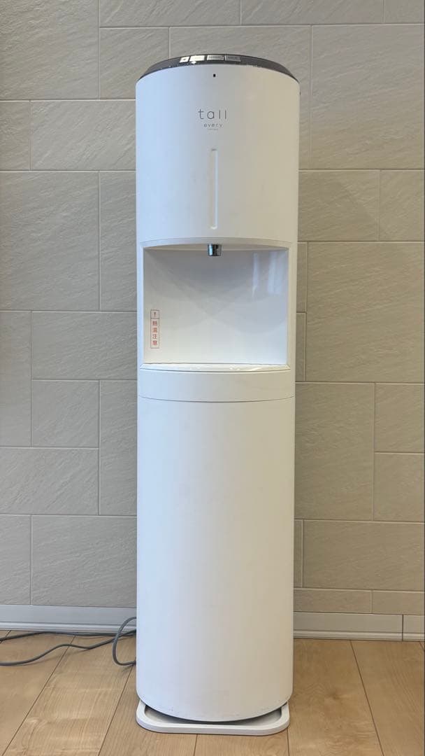 エブリィフレシャス ウォーターサーバー tallカートリッジ4本付き
