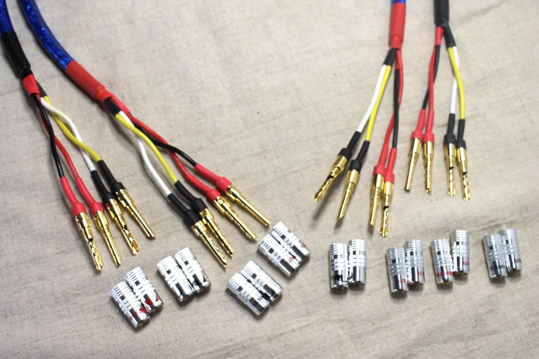 5500αゾノトーン ZONOTONE1.5m2本　4出力4入力用です。