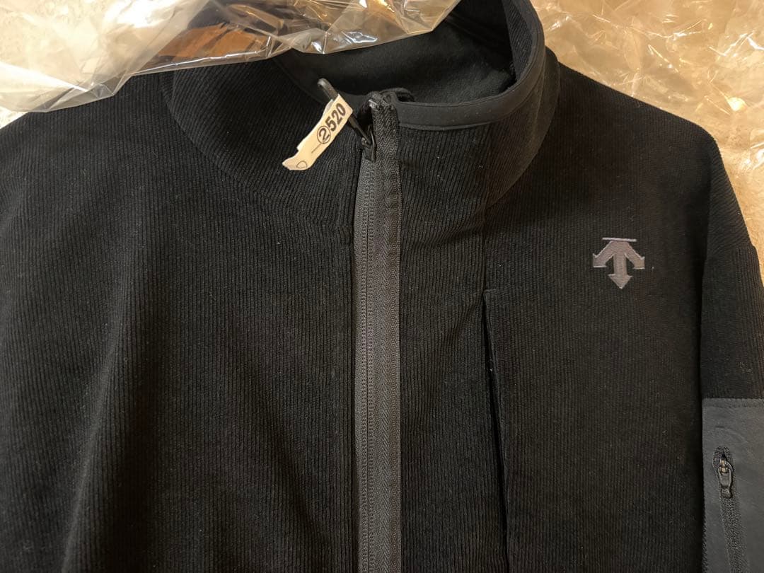 DESCENTEセットアップコーデュロイスタンドカラージャケット ＆パンツ今季