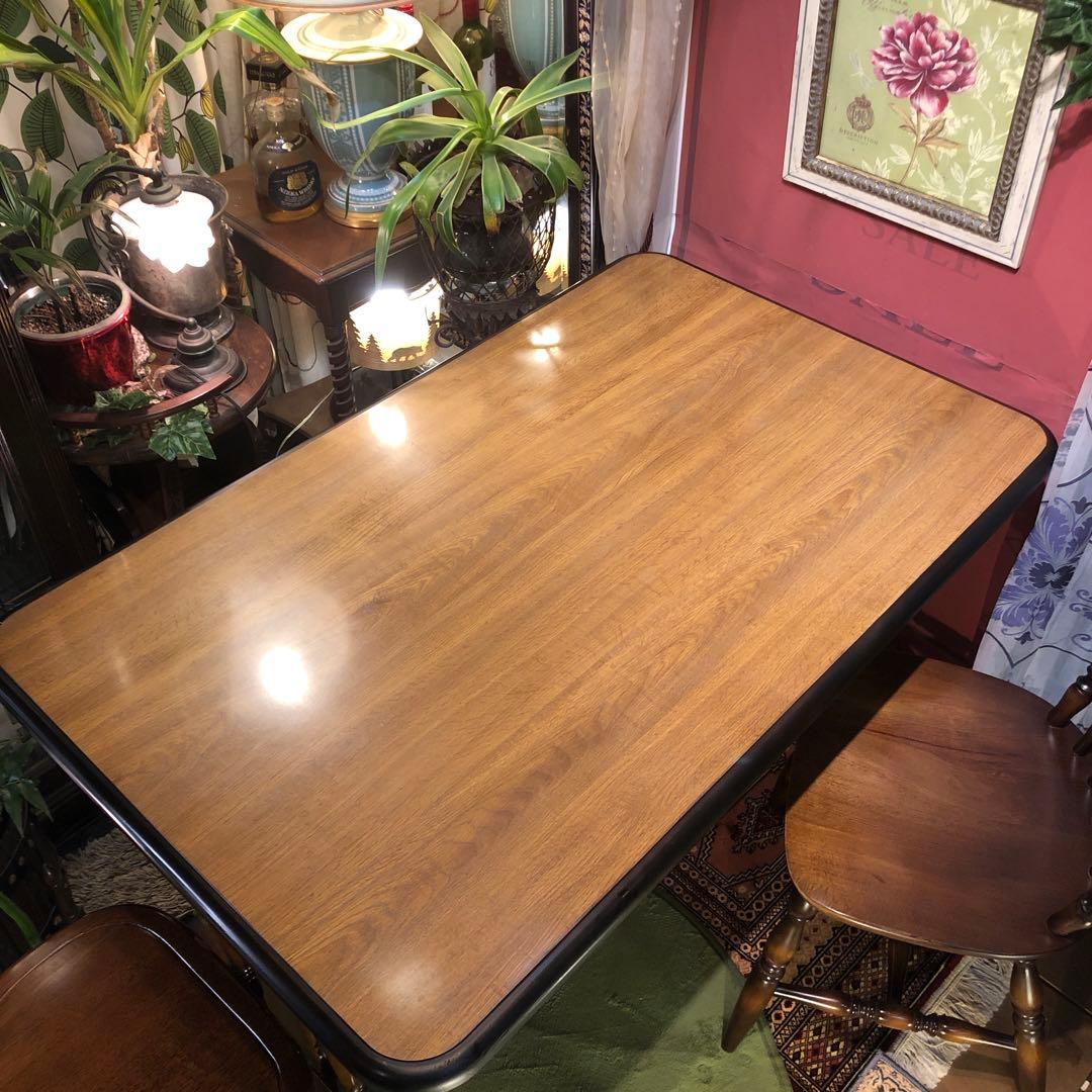 カリモク　オールド　ダイニングテーブル