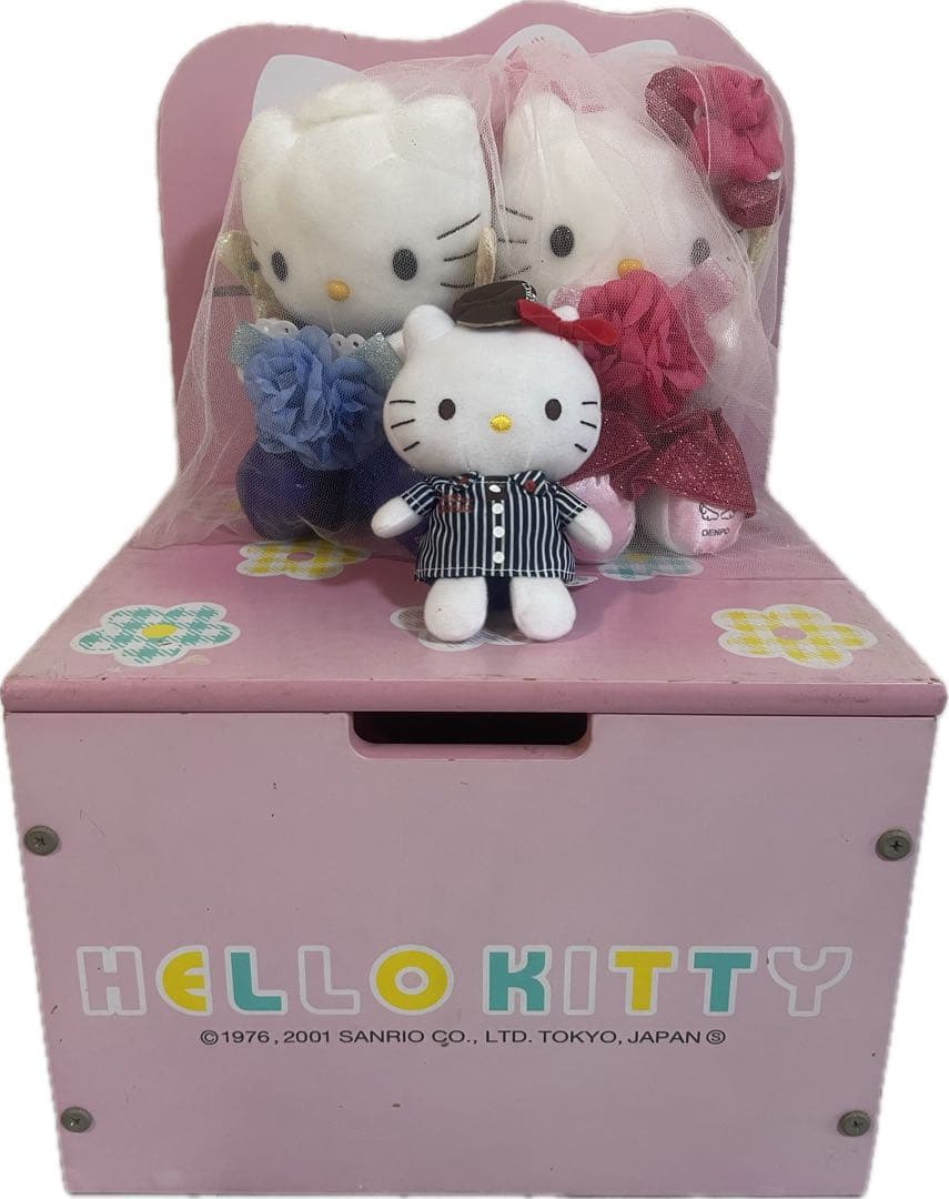 ロ　キティ 収納ボックス兼椅子ドレスのぬいぐるみミスドコラボぬいぐるみストラップ