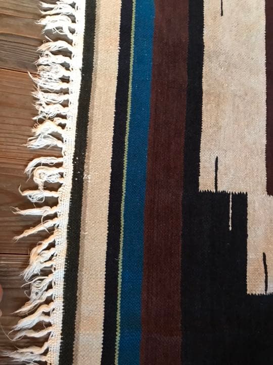 手織りラグ 190×198