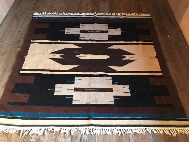 手織りラグ 190×198