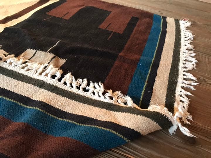 手織りラグ 190×198