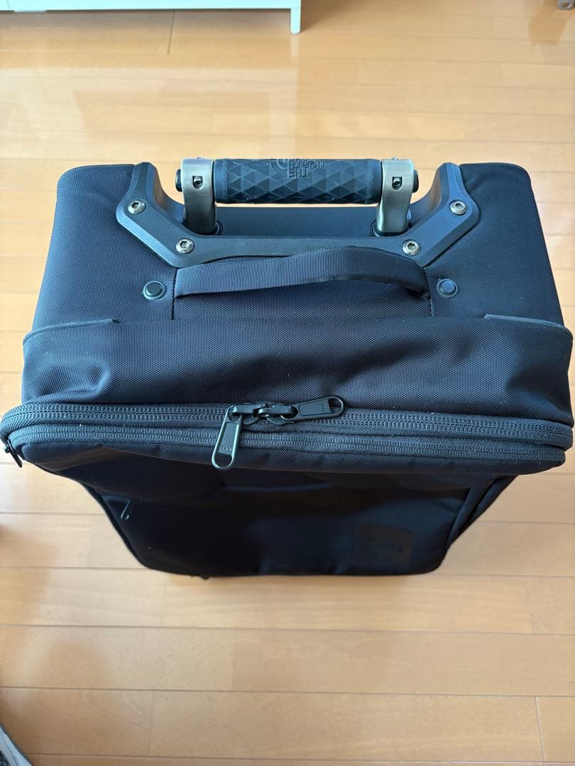 バッグ THE NORTH FACE Shuttle 4 Wheeler