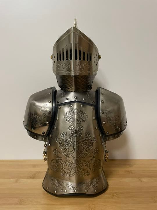 ニッカ　ウイスキー　西洋　甲冑