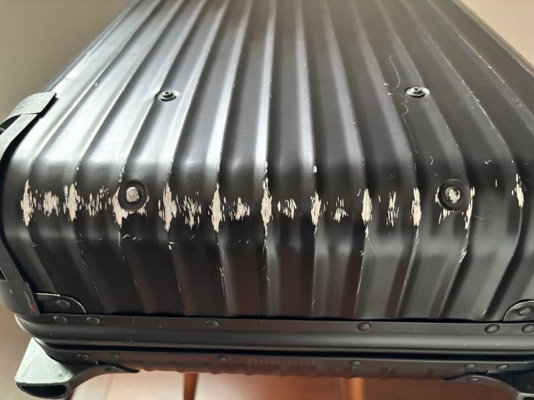 リモワ トパーズ ステルス 32L 2輪　ブラック