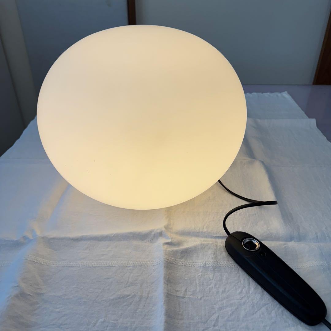 FLOS グローボール　ジャスパーモリソン