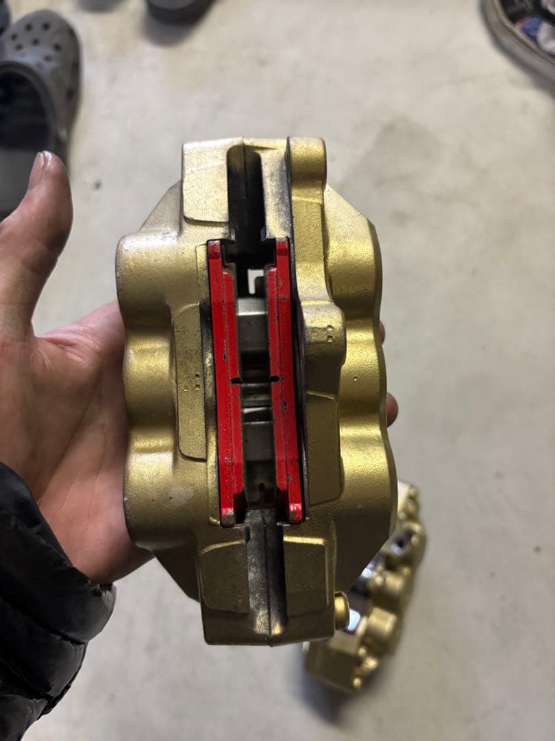 ヤブ様☆ 専用ゼファー1100 6ポット ブレーキキャリパー zrx400流用