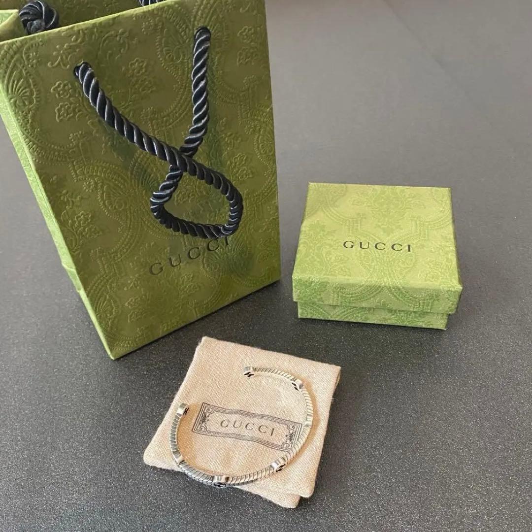 【正規品⭕️】GUCCI グッチ　インターロッキングGバングル　ブレスレット