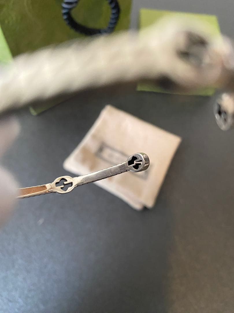 【正規品⭕️】GUCCI グッチ　インターロッキングGバングル　ブレスレット