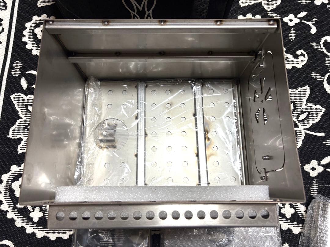 廃盤 未使用 DOD メラテレビ 9型 薪ストーブ 冬キャンプ 野営