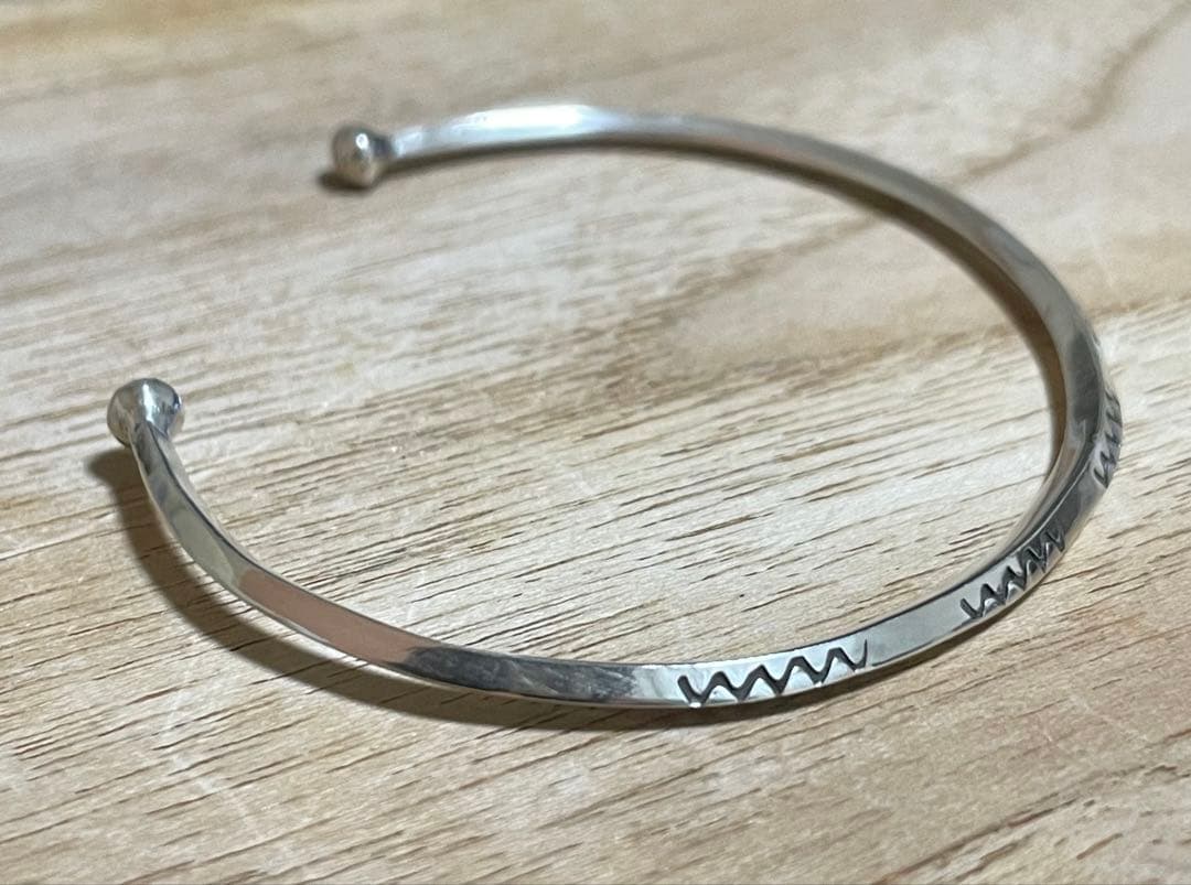 Tuareg トゥアレグ シルバー ブレスレット タサルウト バングル