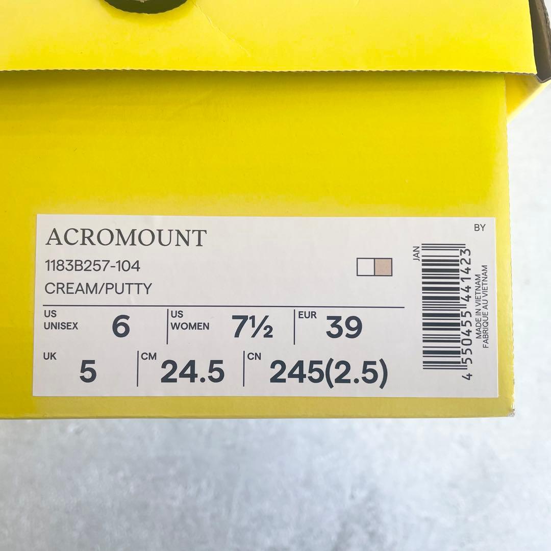 【極美品】Onitsuka Tiger ACROMOUNTアクロモント24.5