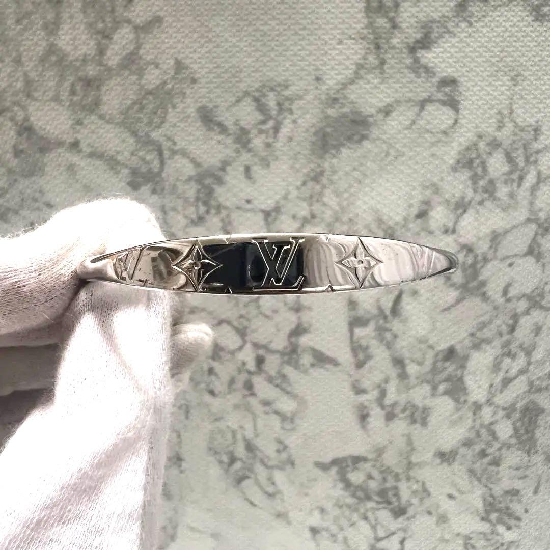 ルイヴィトン ジョンク モノグラム バングル シルバー メンズ 保存袋付き