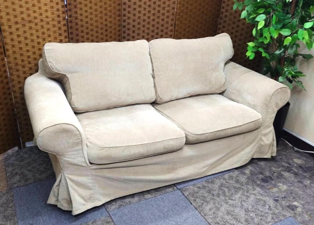 ★池袋～25キロ無料　直接引き取り　IKEA エークトルプ 2人掛けソファ★