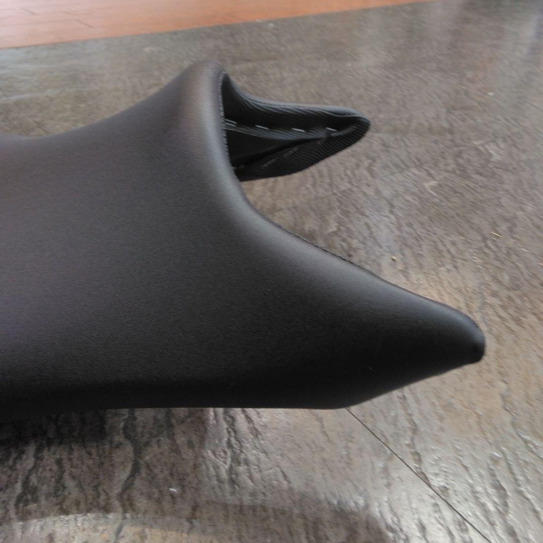 ヤマハMT-07ローダウンシート　中古品