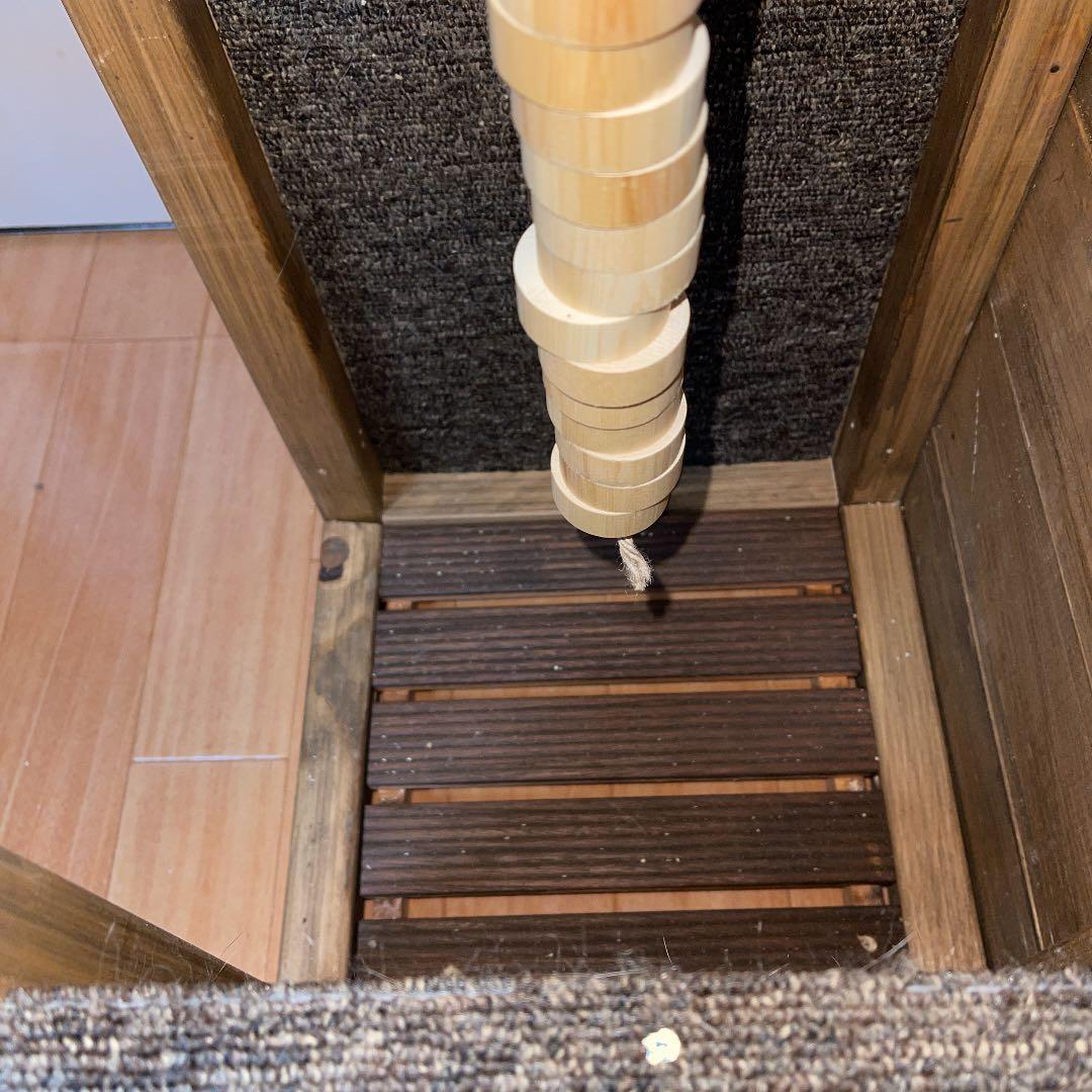 キャットタワー　DIY 幅約31cm×奥行約30.5cm×高さ約61.5cm