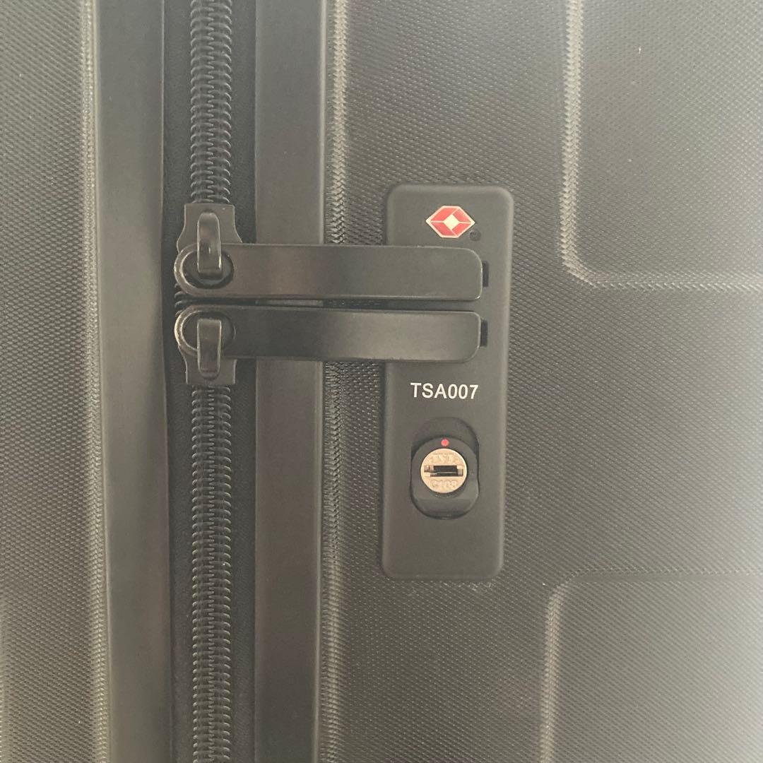 無印良品 キャリーケース G7AA064 大型 87L 黒 TSAロック 鍵付き