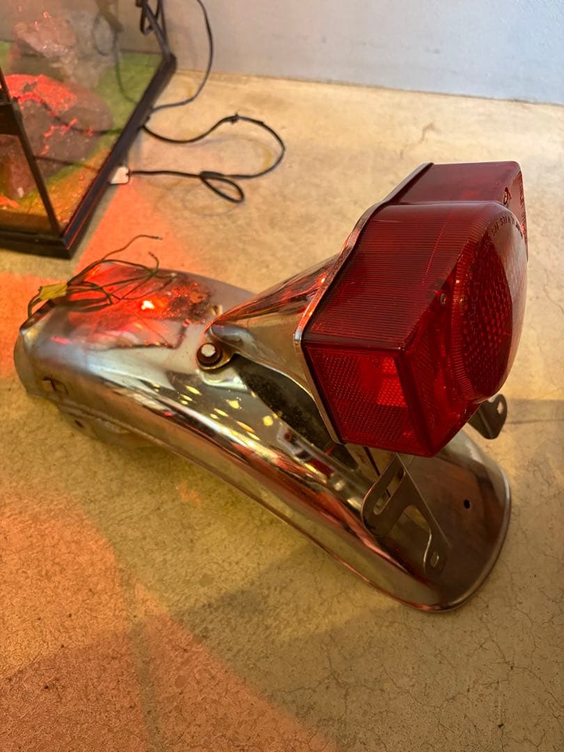 【cb750k】　リアフェンダー　テールベース　テールライト