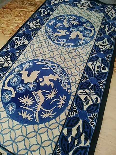 ウール緞通　大きいマット　高級マット　希少品　ウール段通　玄関マット　手織　1畳