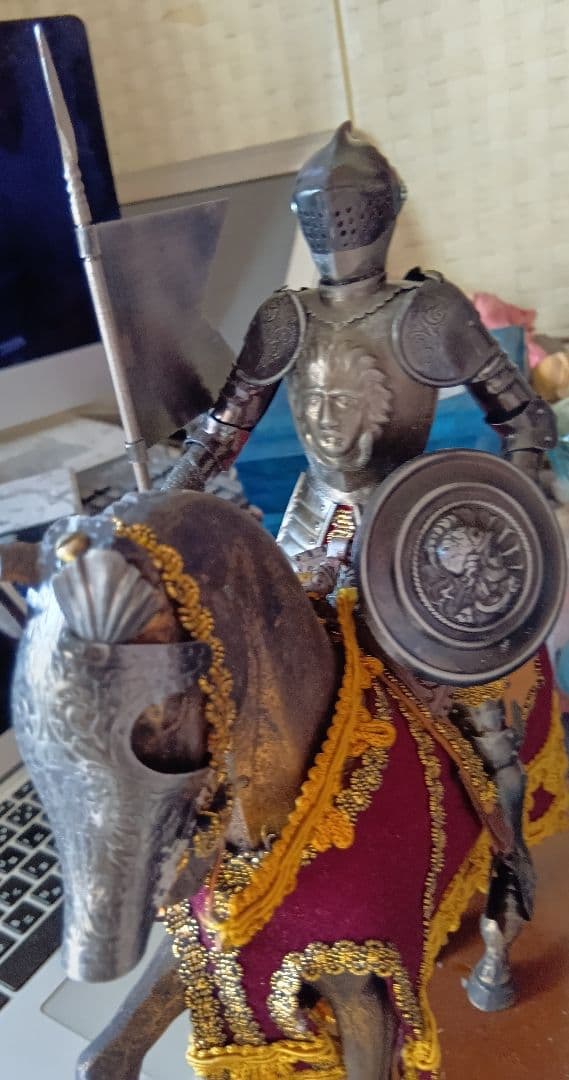 【岡部】ドン・キホーテとロシナンテの金属+木工？製置物