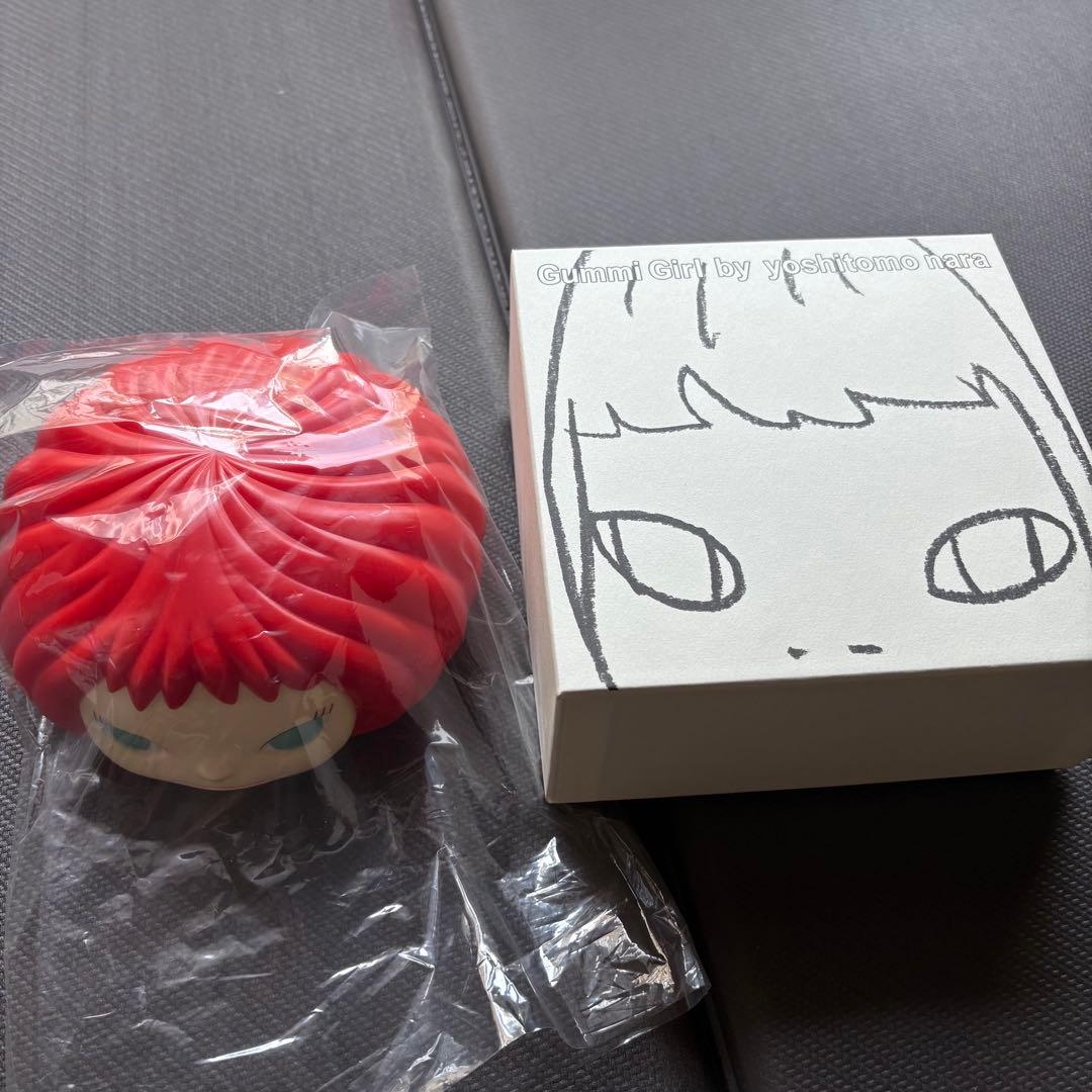 奈良美智 グミガール 元箱　付属品揃い