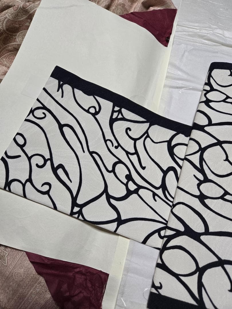 衣類　名古屋帯　白濃紺色模様