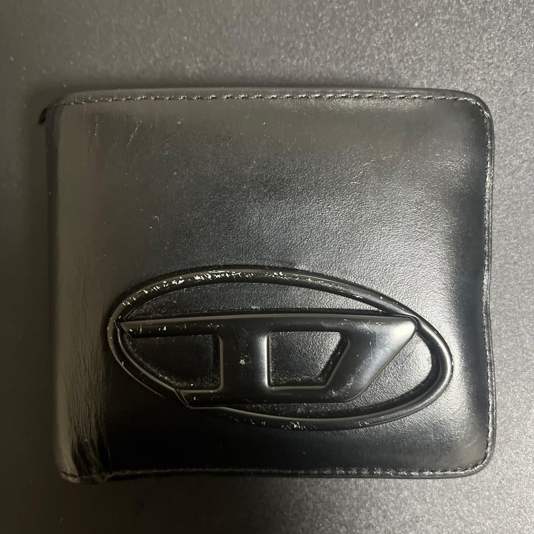 DIESEL二つ折り財布