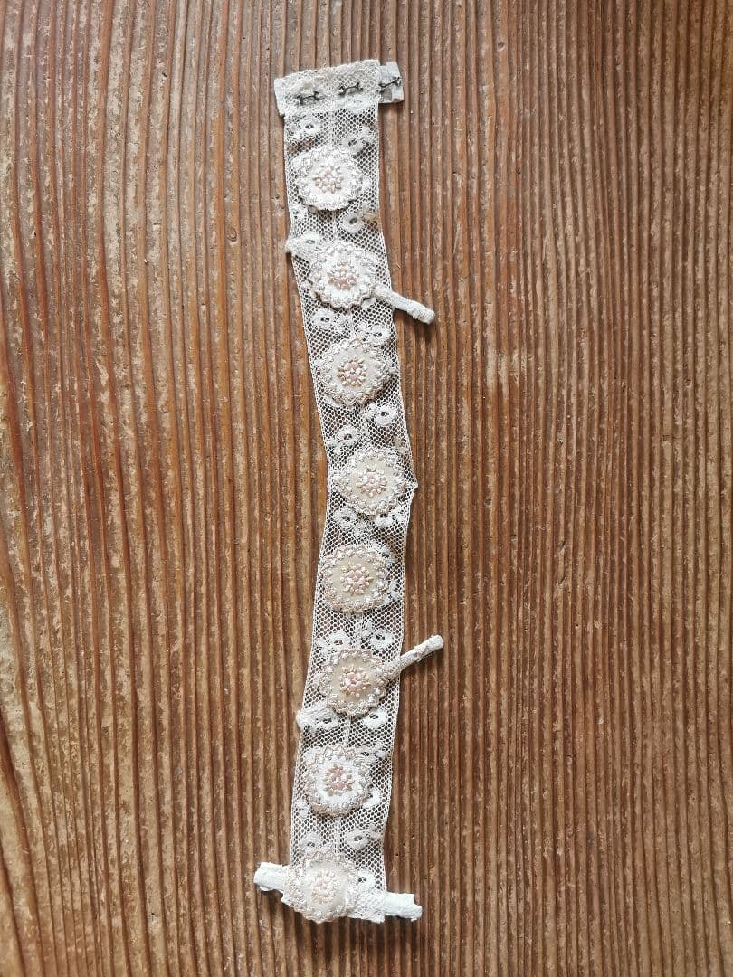 アンティークフランス 付け襟＆ウェストベルト ヴァレンシエンヌ＆花刺繍アップリケ