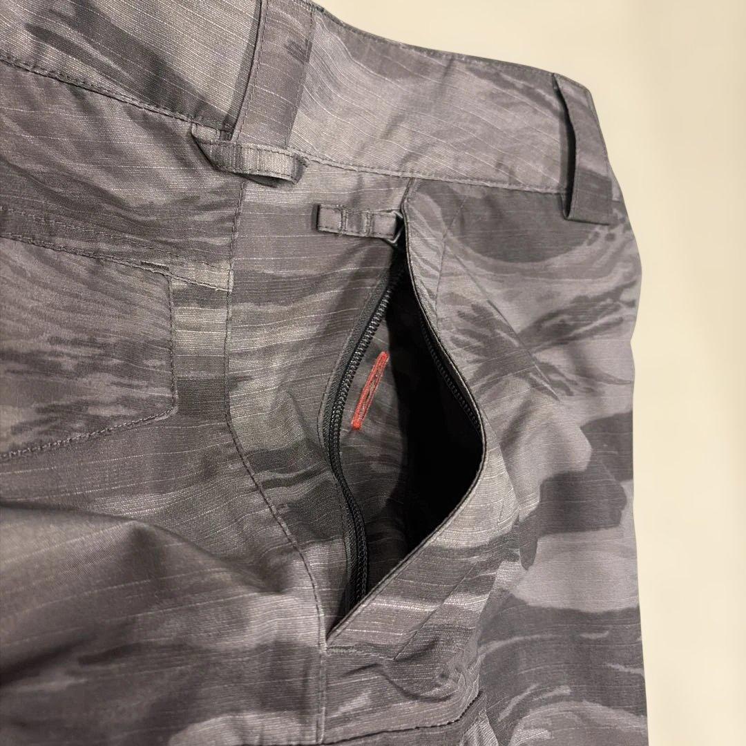 BURTON スノーボードパンツ