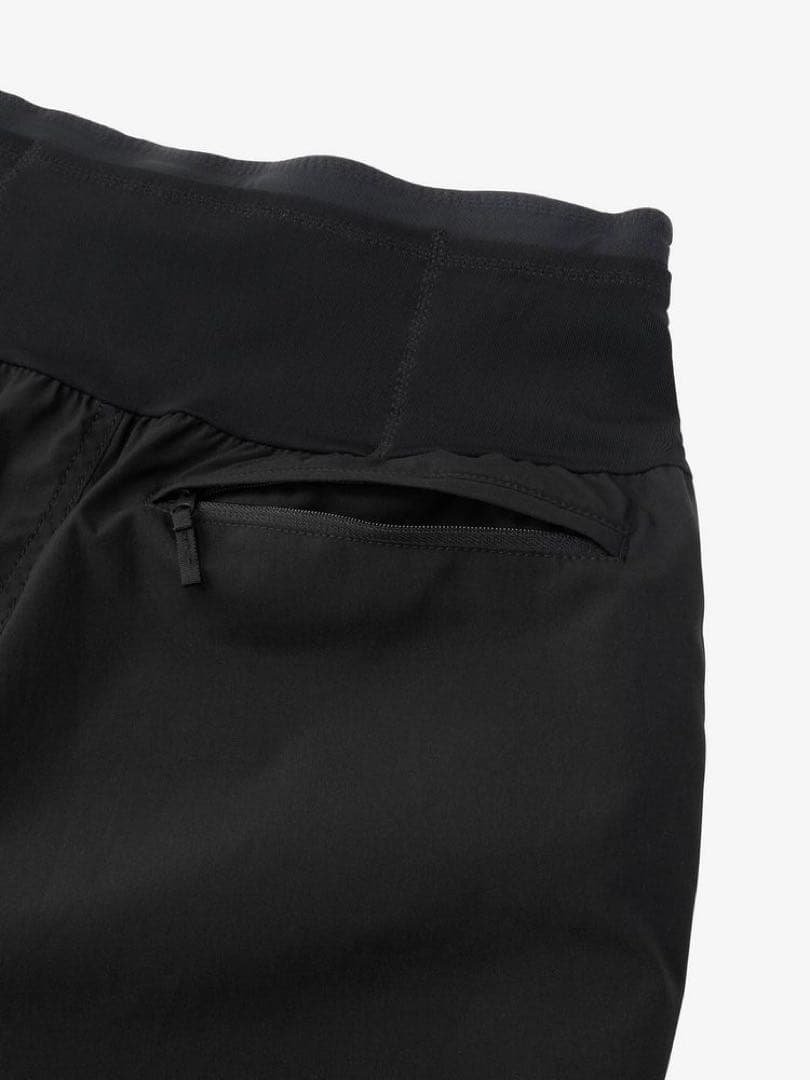 【未使用に近い】フリーランロングパンツ（メンズ）Mサイズ　ブラック