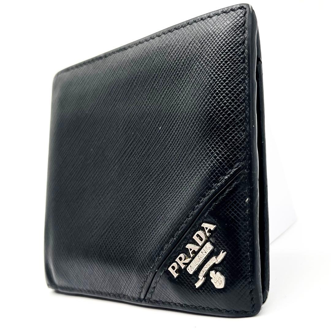 PRADA 二つ折り財布　サフィアーノレザー　ブラック