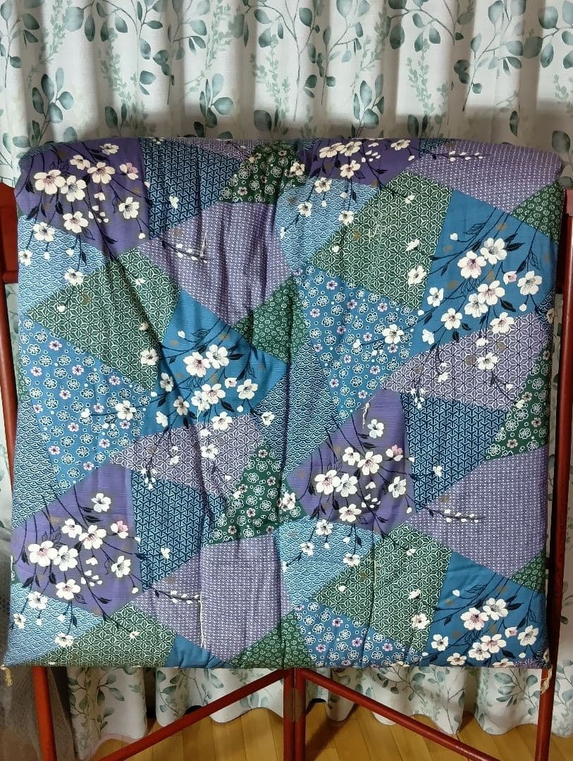 昭和　レトロ　モダン　敷き布団 　花柄