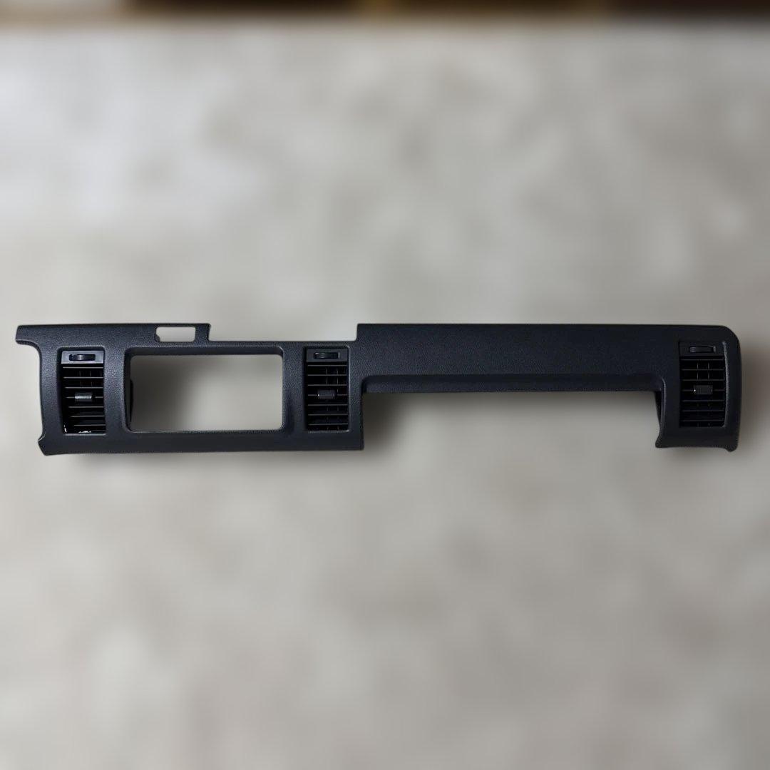 ハイエース　200系　標準ボディー オーディオパネル　中古