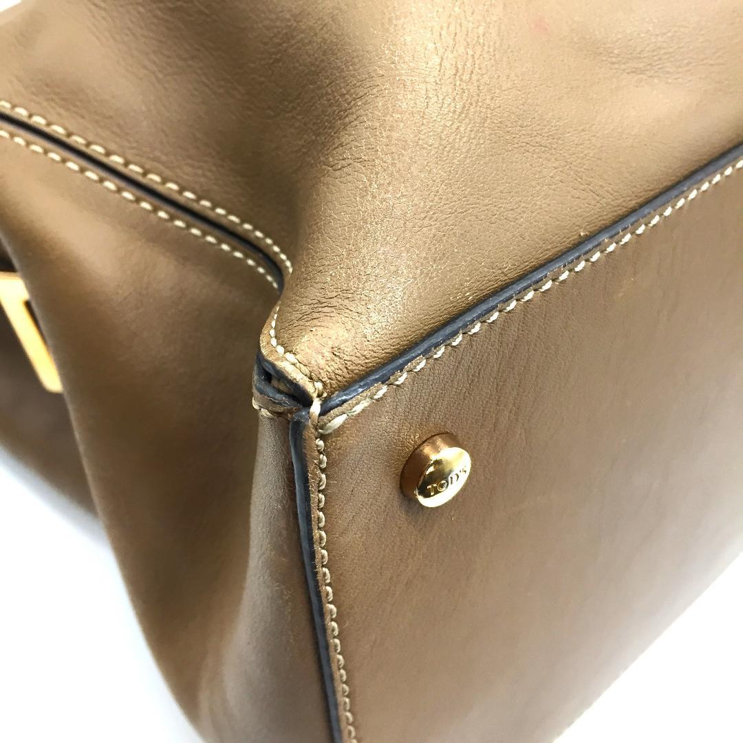 TOD'S トートバッグ ショルダー 2way A4収納可能 複数ポケット 本革