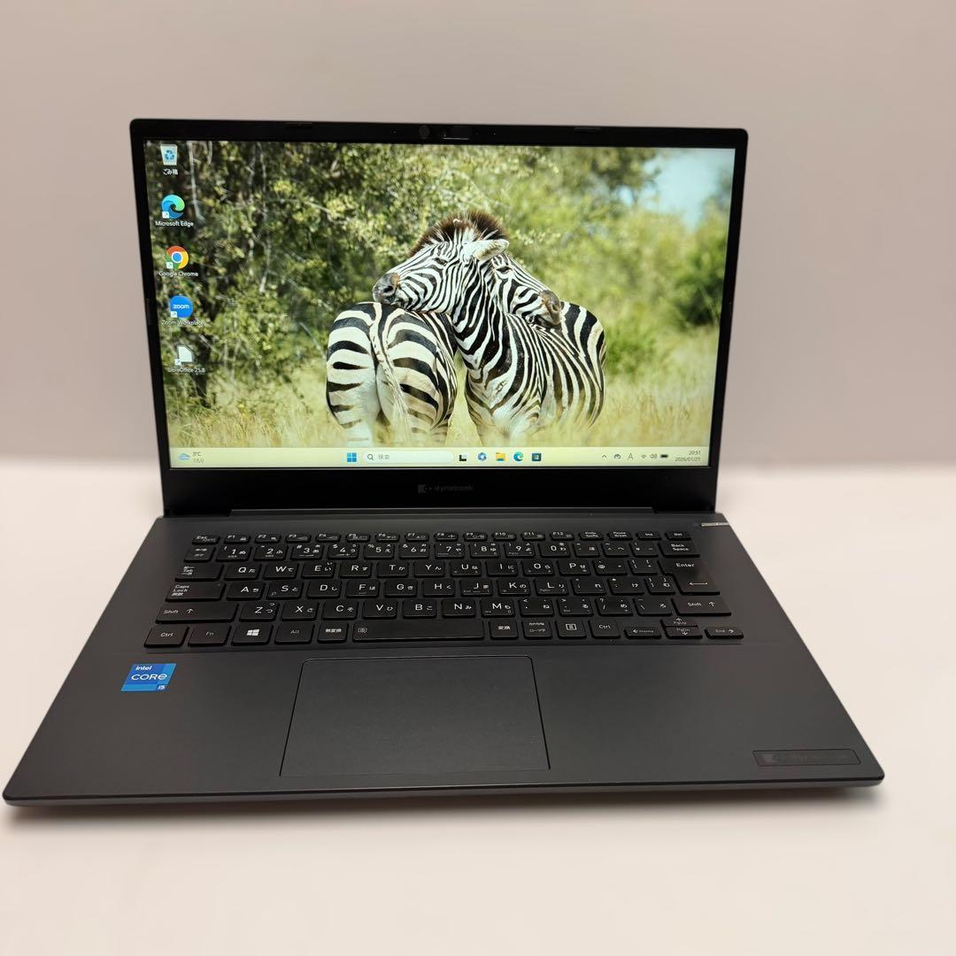 美品 dynabook MJ54/HS 11世代 メモリ16GB 容量256GB