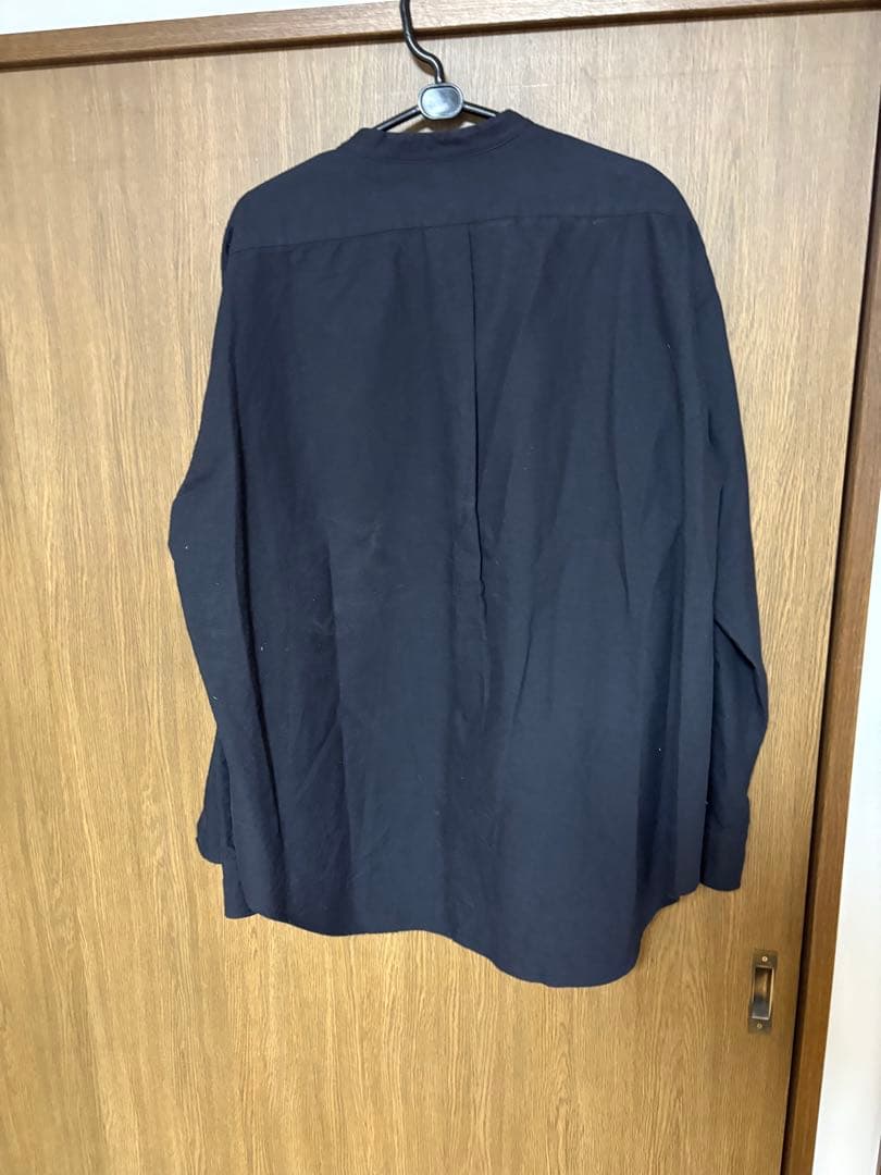 グラフペーパー　ノーカラーシャツ