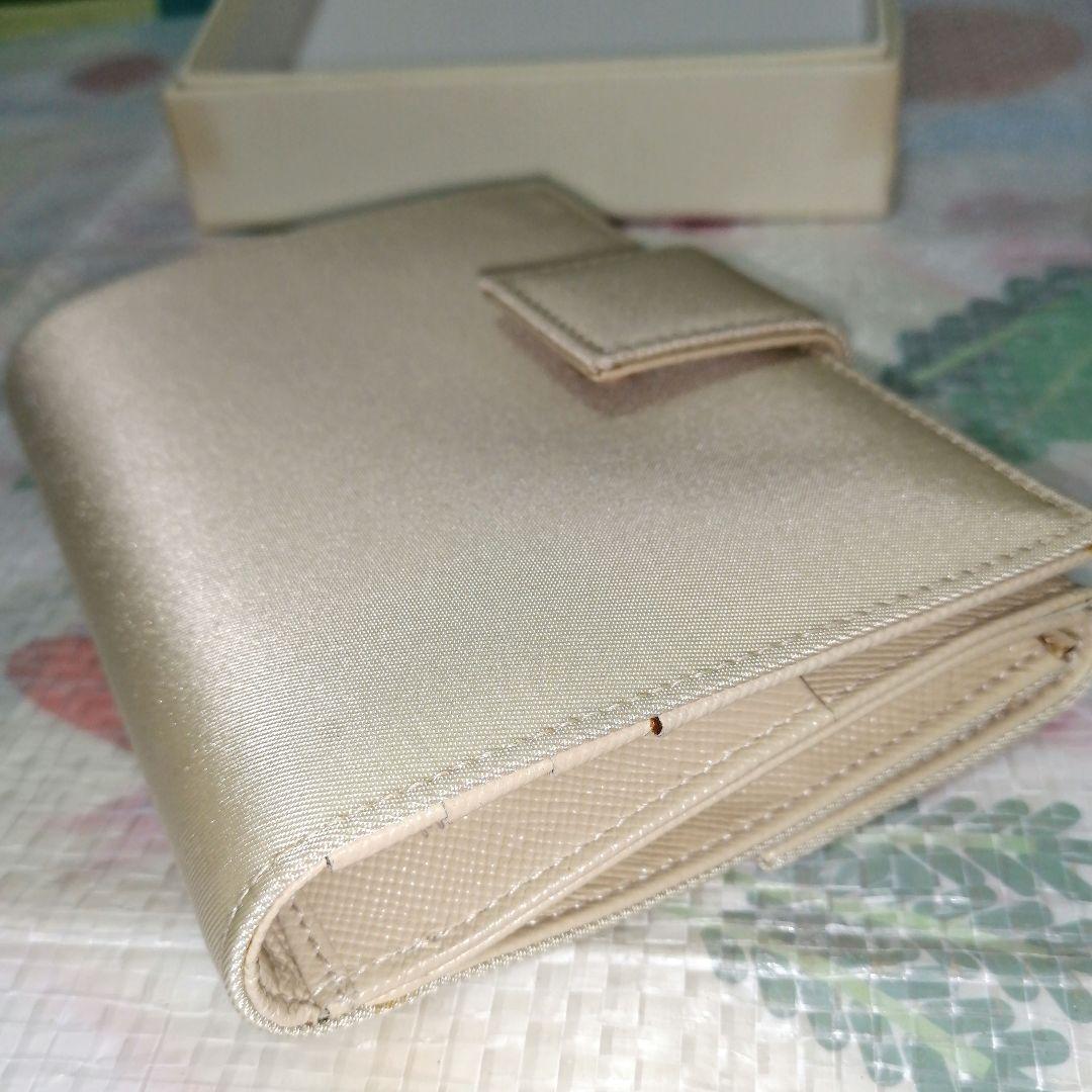 【未使用美品】 PRADA 三つ折り財布 テスート ゴールド ベージュ 三角ロゴ