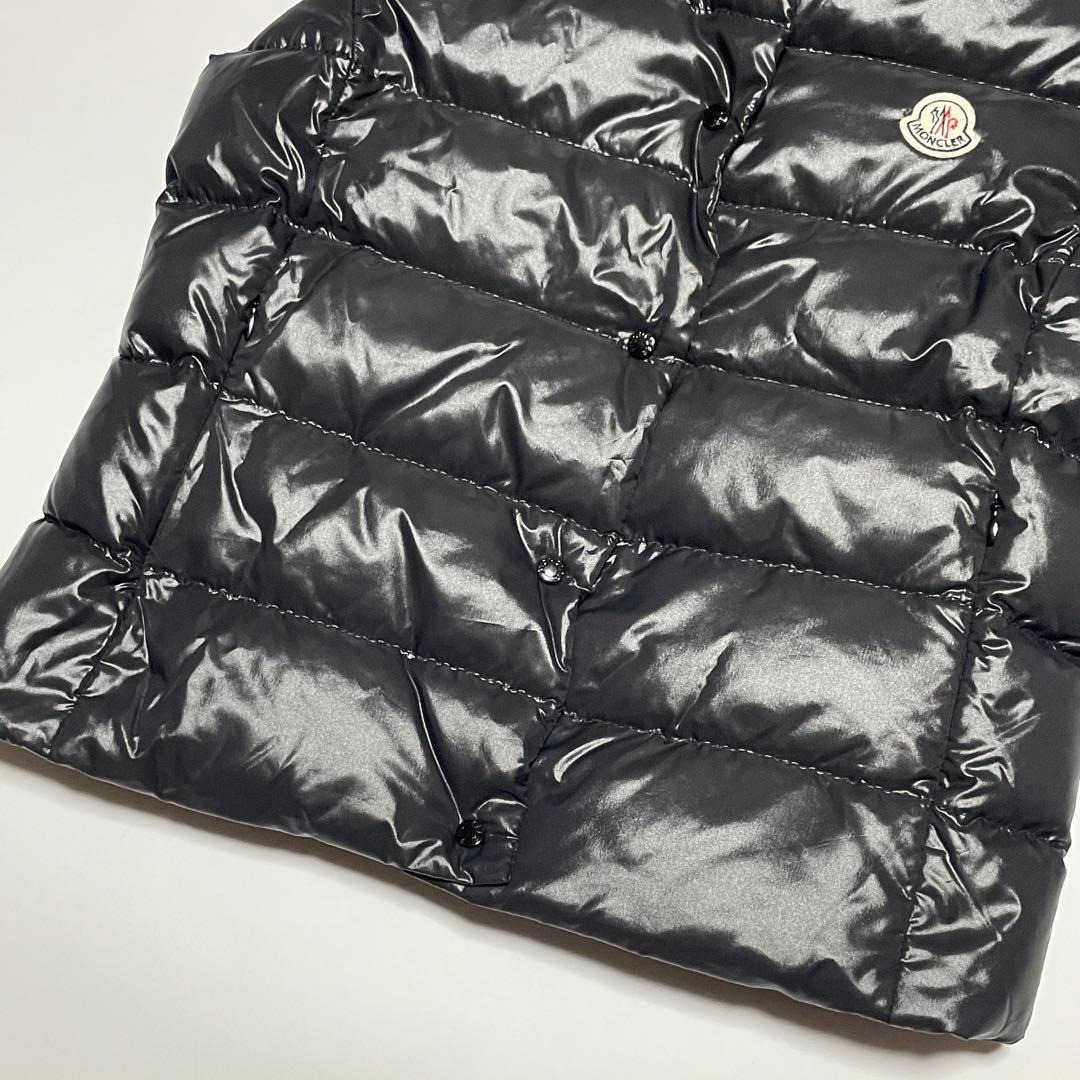 【美品/3(L-XL)】モンクレール GAHANA ダウンベスト ロゴワッペン黒
