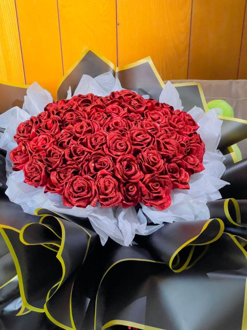 グリッター赤バラの花束