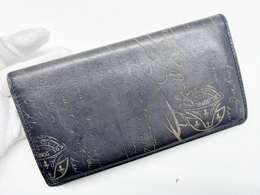 ベルルッティ　サンタル　スクリットレザー　ロングウォレット　二つ折り長財布